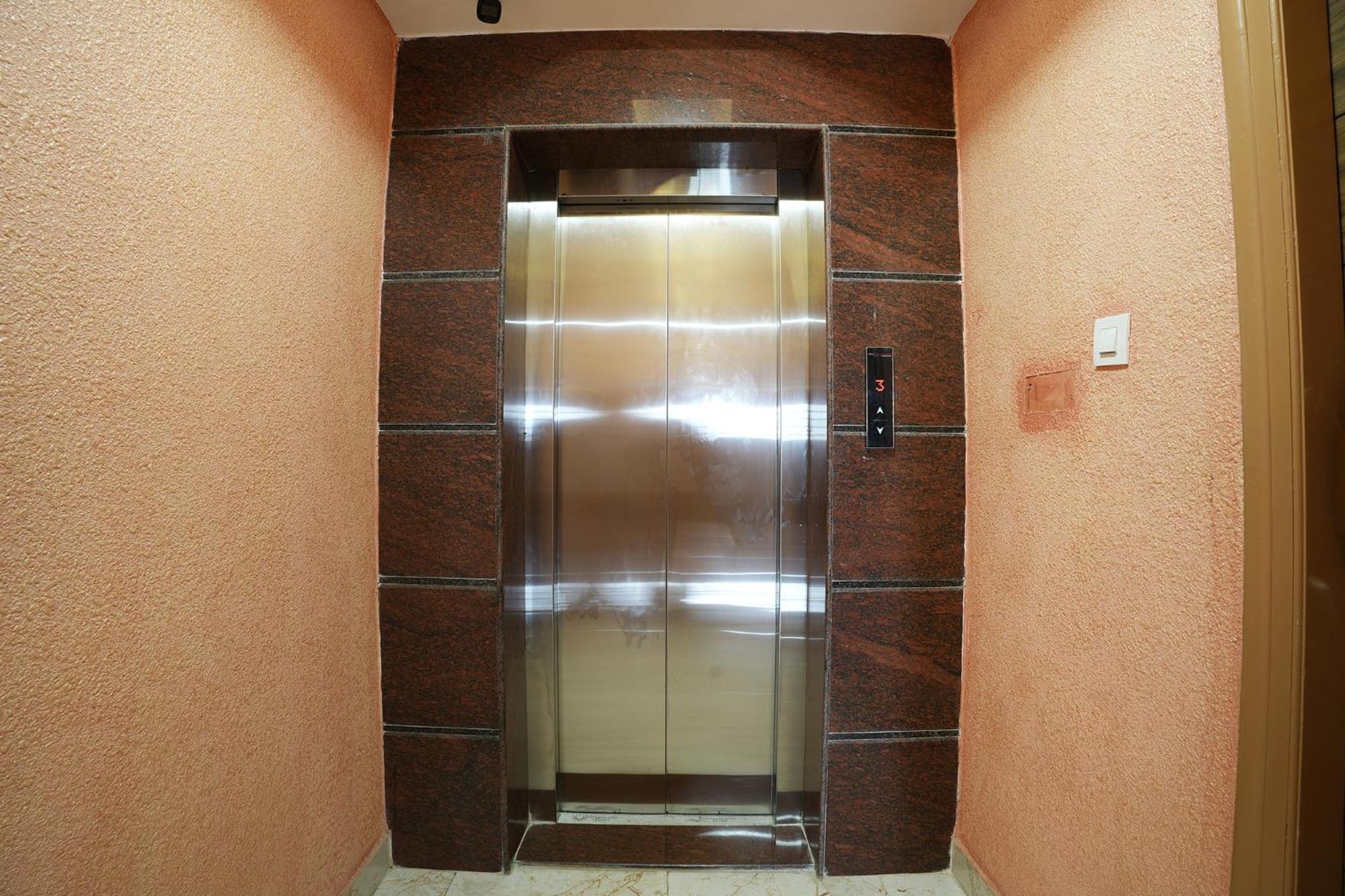 Fabhotel A White Pearl Suites - Kempegowda International Airport Settahalasur Ngoại thất bức ảnh